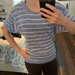 Lightweight short sleeve sweater